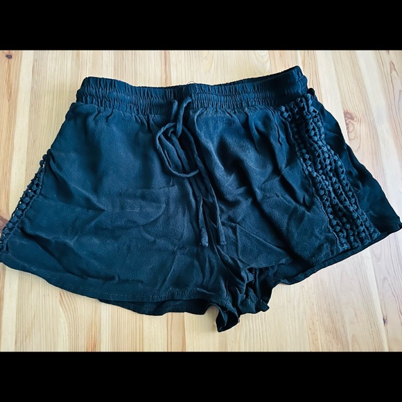 Brand New black shorts w embroidered on side XS - Picture 1 of 2